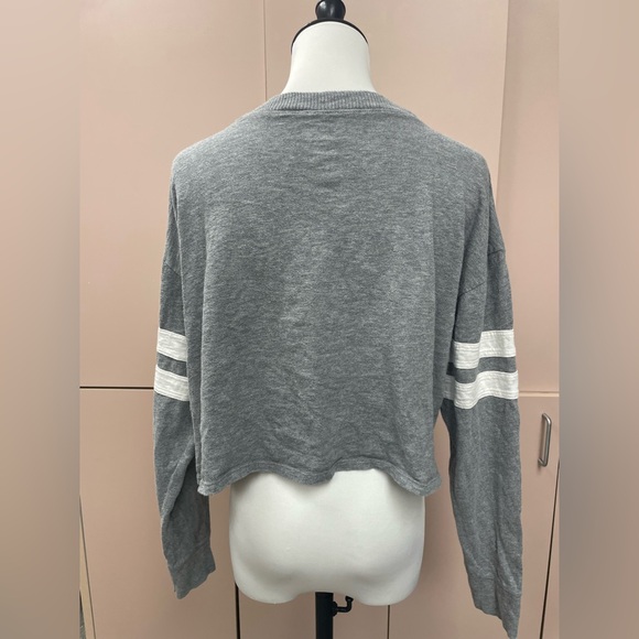 Hollister Y2K 5 piece lot baby tees crop tops knit cardigan shrug vest size XS - Picture 9 of 16